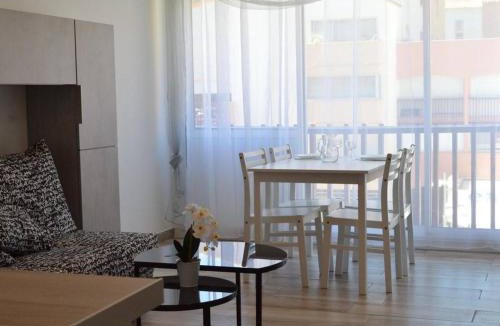 Cap d'Agde Apartment | Studio rénové avec parking à 850m de la plage, proche port et commerces - Cap d'Agde - FR-1-249-252