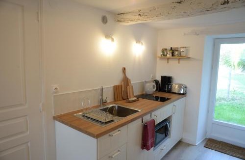 Orgeres House | Studio rénové calme avec extérieur proche Rennes