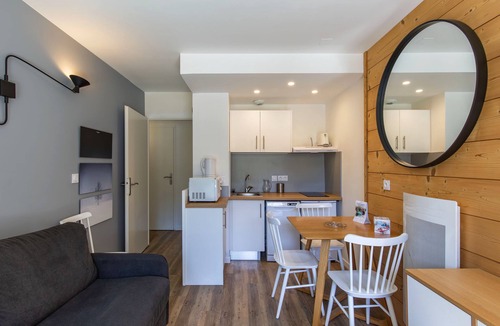Peyragudes Apartment | Studio rénové | Près des pistes | Spa à 100m