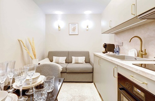 Amerique Apartment | Studio refait à neuf près de Republique