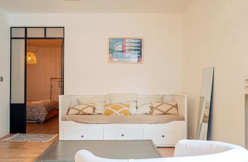 Dinan - Saint-Malo Apartment | Studio Rennes - Proche Ste Anne