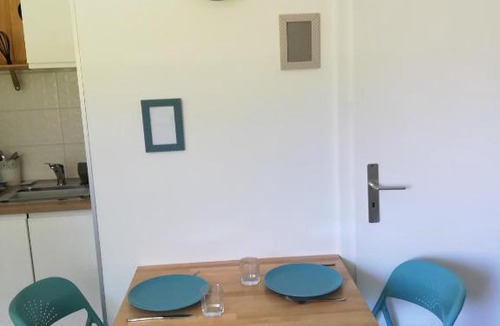 Brunstatt Apartment | Studio renové en RDJ dans résidence de standing