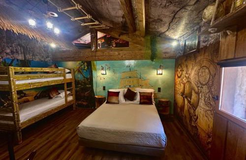 Centre Historique Apartment | Studio repaire des pirates du Cloitre