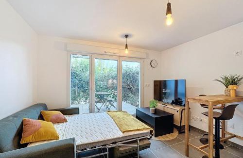 Le Mourillon Apartment | Studio residence avec piscine