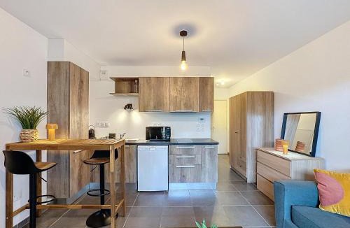 Le Mourillon Apartment | Studio residence avec piscine