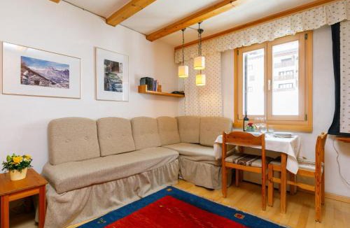 Surlej Apartment | Studio Residenza Chesa Margun 34-4 by Interhome