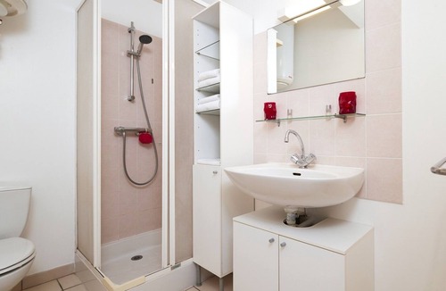 Ancenis Apartment | Studio Rez-de-Chaussée - Côté Jardin