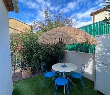 Capestang Apartment | Studio RIQUET indépendant attenant à Villa