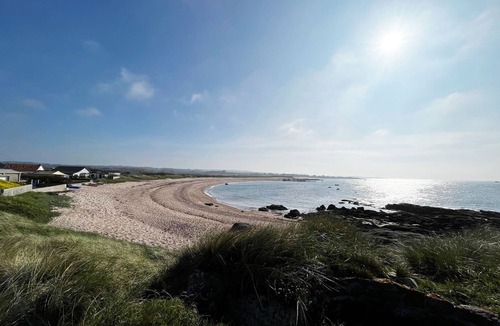 Cosqueville Apartment | Studio Rouge a la Prefontainerie