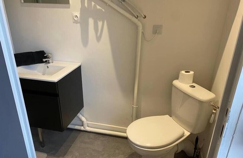 Arras Apartment | studio rouge arras, studio rouge proche gare d'arras