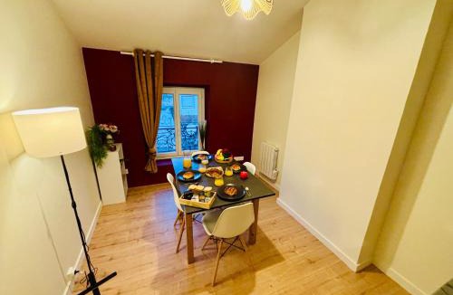 Saint-Etienne Apartment | Studio rubis - Proche centre-ville - Saint-Etienne