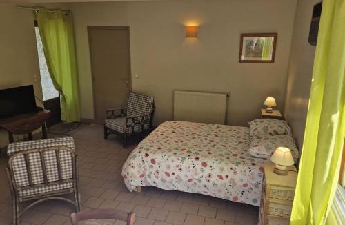 Bourgnac House | Studio rural au calme