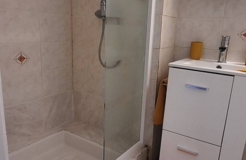 Saint-Denis-d'Orques Apartment | Studio - Saint Denis D'orques