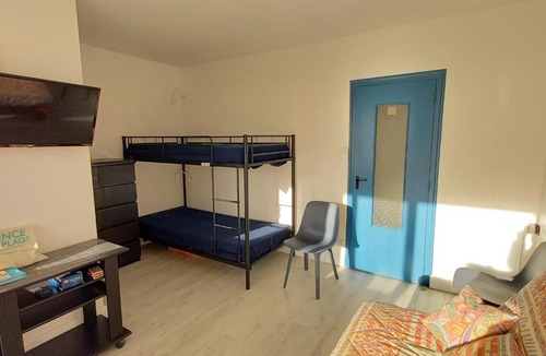 Saint-Jean-de-Monts Apartment | Studio Saint-Jean-de-Monts, 1 pièce, 4 personnes - FR-1-323-217