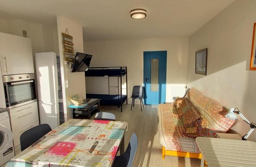 Saint-Jean-de-Monts Apartment | Studio Saint-Jean-de-Monts, 1 pièce, 4 personnes - FR-1-323-217