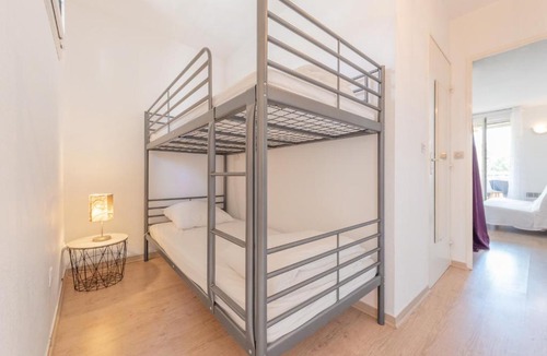 Sanary-sur-Mer Apartment | STUDIO SANARY