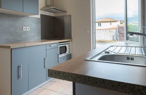 Savigneux Apartment | Studio Savigneux, studio flat, 3 persons