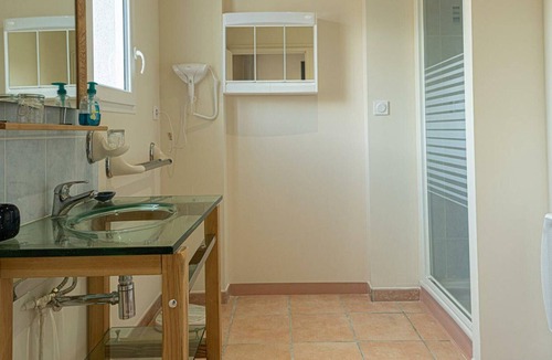 Savigneux Apartment | Studio Savigneux, studio flat, 3 persons