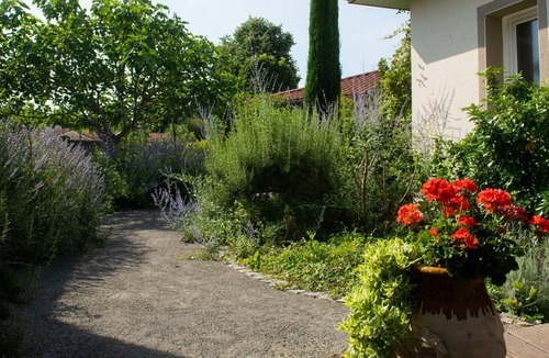 Savigneux Apartment | Studio Savigneux, studio flat, 3 persons