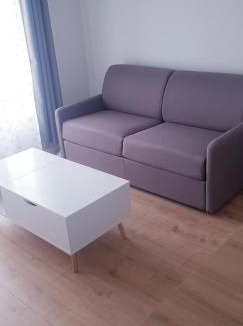 Dreux Apartment | studio scandinave avec un parking privée
