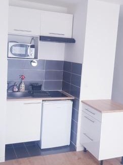 Dreux Apartment | studio scandinave avec un parking privée