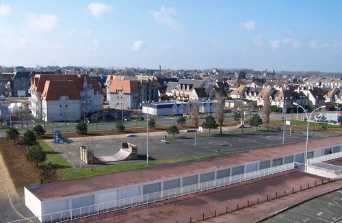 Courseulles-sur-Mer Apartment | STUDIO SEASIDE 30 METERS FROM THE EXPOSURE DUE SOUTH BEACH