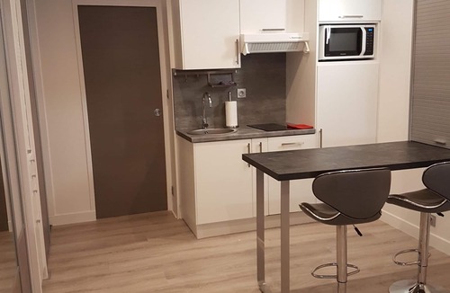 Saint-Cyr-sur-Mer Apartment | Studio Seaside at st cyr sur mer