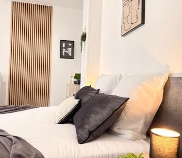 Meaux Apartment | Studio Sena - Disney - Meaux City Center - Paris