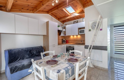 Bretignolles-sur-Mer Apartment | Studio 'Shared Pool' with Shared Pool, Private Terrace and Wi-Fi