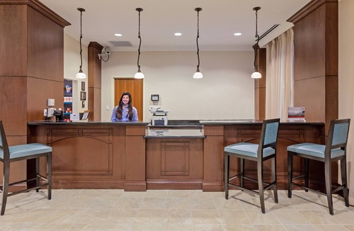 St. Paul Square Apartment | Studio Short Walk to the Convention Center! | Free Breakfast + Outdoor Pool + 24-Hour Business Center