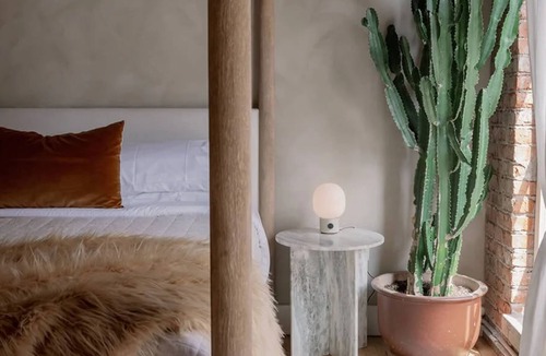 Crossroads Arts District Hotel | Studio Six · Vintage Chic Hideaway