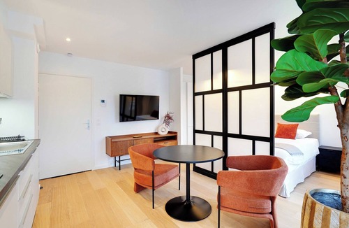 Levallois-Perret Apartment | Studio Sleek & Refined - Levallois-perret