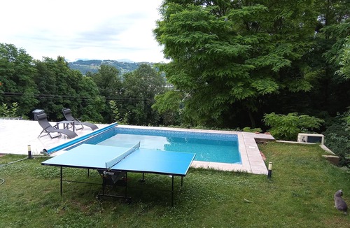 Rumilly Apartment | Studio sleeps 2 to 5 people