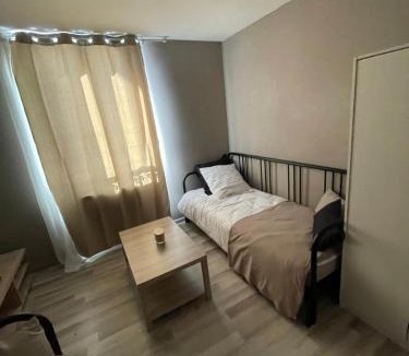 Creil Apartment | Studio spacieux