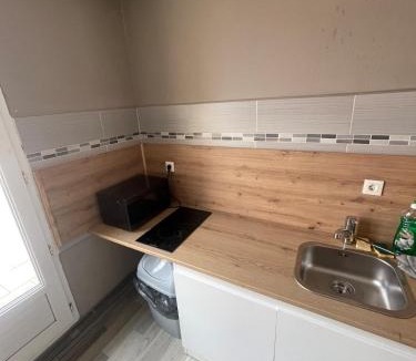 Creil Apartment | Studio spacieux