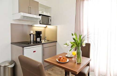 Sainte-Anne - Faubourg Noyon Apartment | Studio spacieux, près monuments historiques