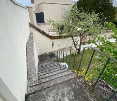 Saint-Florentin Apartment | Studio St Florentin 3