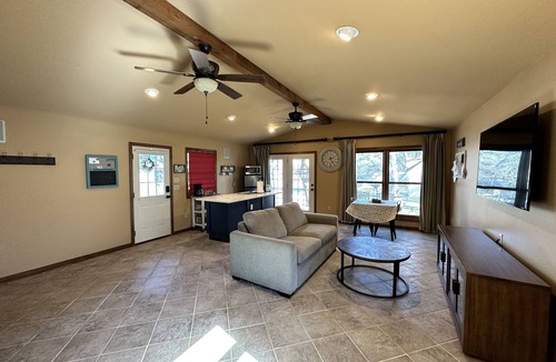 Georgetown House | Studio style guest house with Pool!