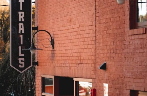 Jonesville Apartment | Studio Suite Downtown Elkin Shopping, Entertainment, Restaurants, Vineyards