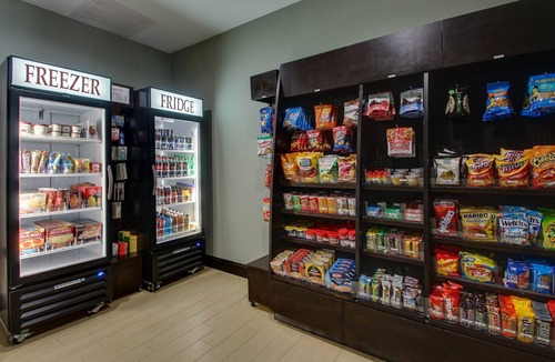 Rock Hill Apartment | Studio Suite | Free Breakfast + Pool