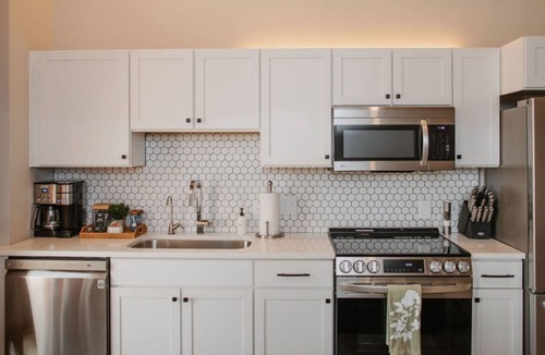 Jonesville Apartment | Studio Suite Yadkin Valley Downtown Elkin, Near Vineyards and Hiking