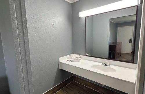 San Antonio Hotel | Studio Suites