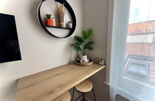 Saint-Omer Apartment | Studio Sunshine
