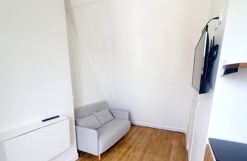 Levallois-Perret Apartment | Studio sur Levallois-perret pas Cher à 5 Minutes du Métro et de Paris
