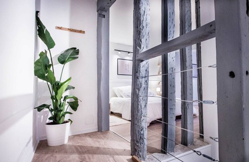 Cosne-Cours-sur-Loire Apartment | Studio Sydney, | Charmant Studio avec balcon | Hyper centre