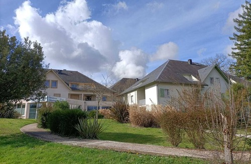 Salies-de-Bearn Apartment | Studio terrace in Residence with swimming pool C65