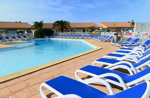 Salleles-d'Aude Apartment | Studio + Terrasse Privée! Accès Piscines + Parking