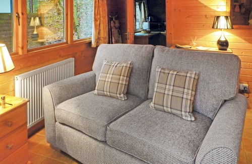 Cullompton Ski Chalet | Studio timber lodge with one double.