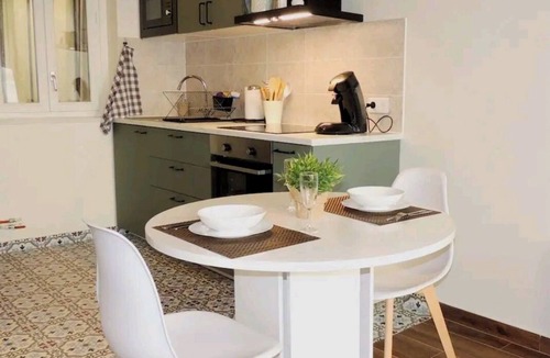 Saint-Germain-en-Laye Apartment | Studio Tout Confort,proche Gare St-germain en Laye