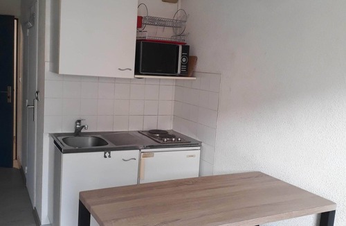 Paray-le-Monial Apartment | Studio Tout Équipé